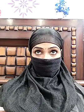 Yours-Bebo online show from January 22, 7:25 am