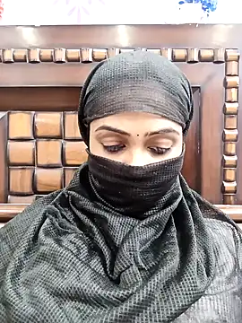 Yours-Bebo online show from January 22, 6:31 pm