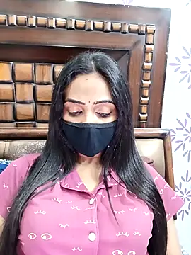 Snapshot of Yours-Bebo chatting on November 23, 7:35 pm Yours-Bebo online show from November 23, 7:35 pm