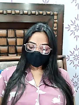 Snapshot of Yours-Bebo chatting on November 25, 5:51 am Yours-Bebo online show from November 25, 5:51 am