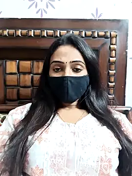 Yours-Bebo online show from March 20, 8:30 am