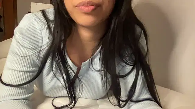 Dulce latingirl online show from March 20, 10:29 pm