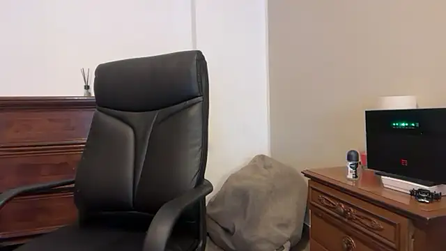 Dulce latingirl online show from March 31, 2:50 pm