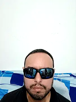 ElSunEagle online show from March 29, 2:00 am