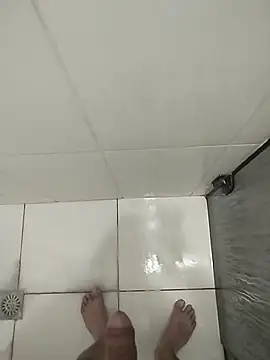 Snapshot of flavio81augusto chatting on December 29, 2:21 pm flavio81augusto online show from December 29, 2:21 pm