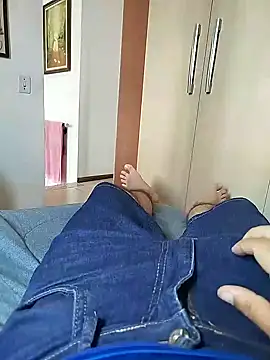 Snapshot of flavio81augusto chatting on January 5, 1:58 pm flavio81augusto online show from January 5, 1:58 pm