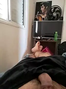 Snapshot of flavio81augusto chatting on February 6, 11:43 am flavio81augusto online show from February 6, 11:43 am