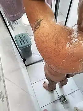 Snapshot of flavio81augusto chatting on February 15, 6:23 pm flavio81augusto online show from February 15, 6:23 pm