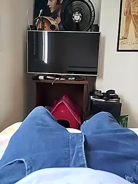 Snapshot of flavio81augusto chatting on February 22, 12:40 pm flavio81augusto online show from February 22, 12:40 pm