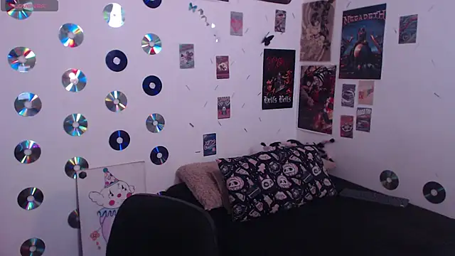 abril666 online show from December 15, 2:43 pm