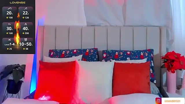 Snapshot of Abbye_blue01 chatting on December 19, 10:28 pm Abbye blue01 online show from December 19, 10:28 pm