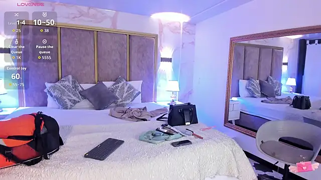 GiselOrtiz online show from December 22, 10:56 am