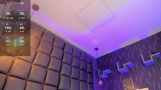 megan woll online show from February 7, 2:19 am