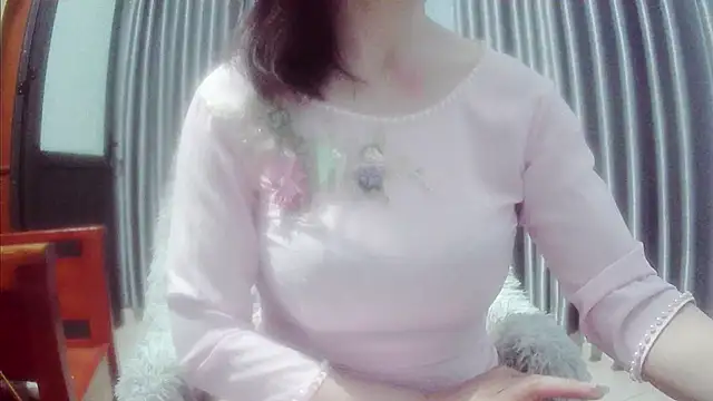 Yii-Ser online show from February 16, 6:59 pm