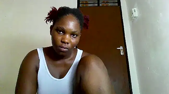 Snapshot of SexyKimberly23 chatting on February 2, 7:20 am SexyKimberly23 online show from February 2, 7:20 am