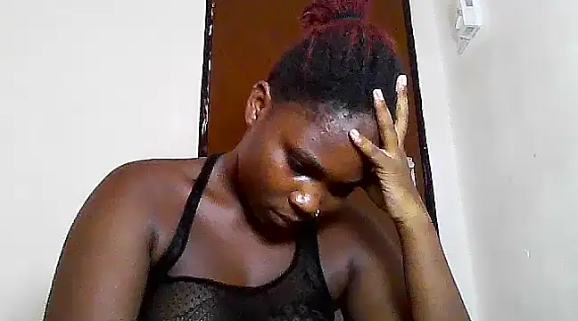 Snapshot of SexyKimberly23 chatting on February 22, 4:51 am SexyKimberly23 online show from February 22, 4:51 am