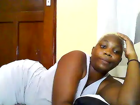 Snapshot of SexyKimberly23 chatting on February 6, 7:23 am SexyKimberly23 online show from February 6, 7:23 am