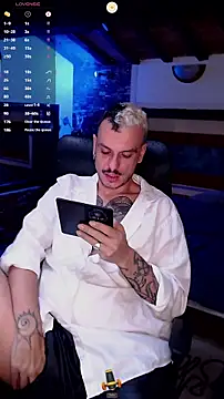 Snapshot of cek_186 chatting on October 21, 8:04 am cek 186 online show from October 21, 8:04 am