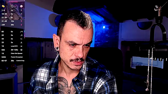 Snapshot of cek_186 chatting on October 23, 12:37 pm cek 186 online show from October 23, 12:37 pm