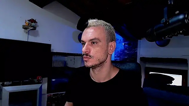 Snapshot of cek_186 chatting on October 24, 7:05 am cek 186 online show from October 24, 7:05 am