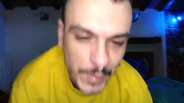 Snapshot of cek_186 chatting on December 17, 8:09 am cek 186 online show from December 17, 8:09 am