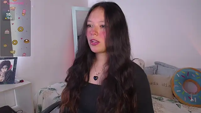 Snapshot of Lexie_Thompson10 chatting on September 16, 5:47 pm Lexie Thompson10 online show from September 16, 5:47 pm