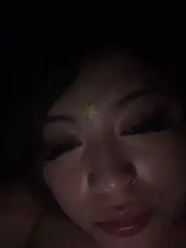 Snapshot of funnynessa69 chatting on February 8, 6:33 am funnynessa69 online show from February 8, 6:33 am