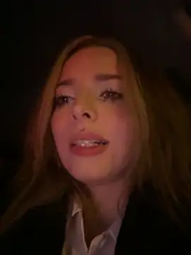 Snapshot of LoraaDoll chatting on November 8, 2:50 pm LoraaDoll online show from November 8, 2:50 pm