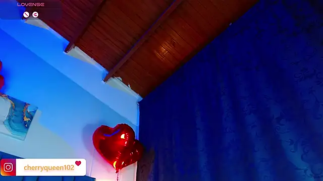 Cherryyquen online show from February 18, 11:19 pm