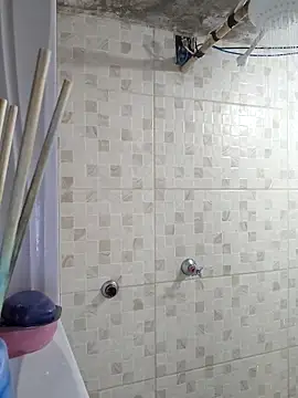 Julia Pretinha online show from March 7, 9:39 am