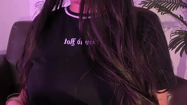 Miia Thompsonn online show from February 22, 3:12 am