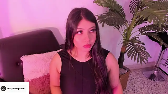 Miia Thompsonn online show from February 25, 3:09 am