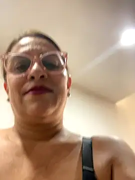 Snapshot of brendasexywet chatting on September 27, 7:08 pm brendasexywet online show from September 27, 7:08 pm