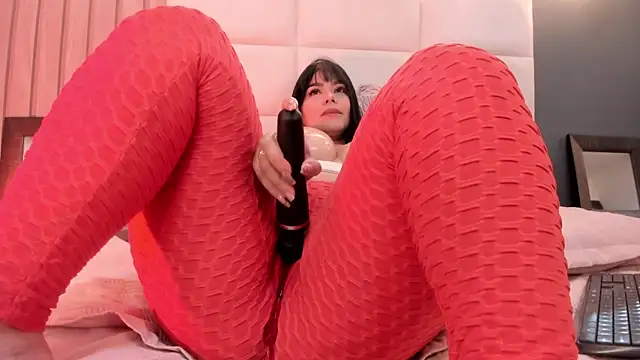 Miah gomez  online show from January 7, 10:41 pm