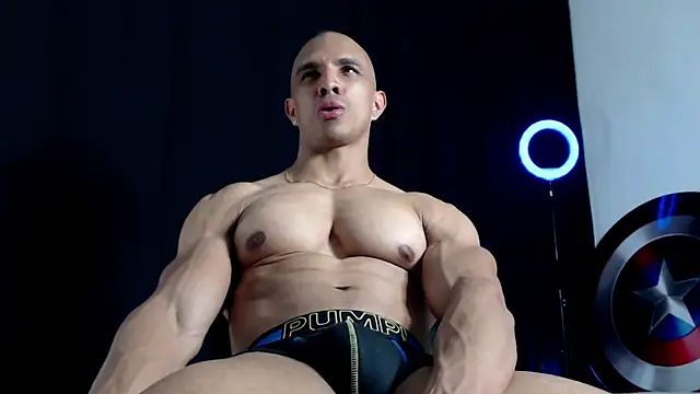 Antonywebb94 online show from March 2, 3:13 am