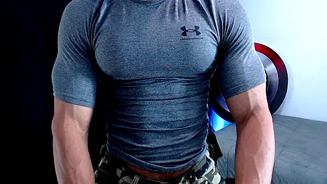 Antonywebb94 online show from February 3, 6:22 am