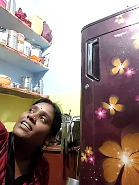 Snapshot of priyadarshiPRIYASEXCPL223 chatting on June 3, 2:33 pm priyadarshiPRIYASEXCPL223 online show from June 3, 2:33 pm