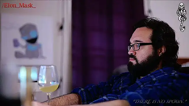 Snapshot of Seraph_De_La_Luna chatting on January 6, 7:20 am Seraph De La Luna online show from January 6, 7:20 am