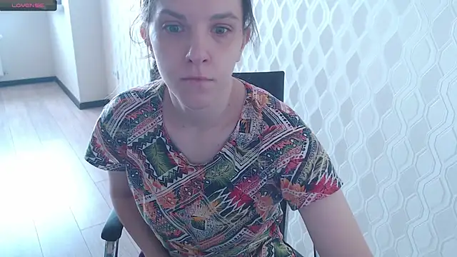 Snapshot of LisaHeart chatting on July 24, 1:09 pm LisaHeart online show from July 24, 1:09 pm