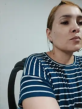 Miss Agatha online show from March 26, 11:54 pm