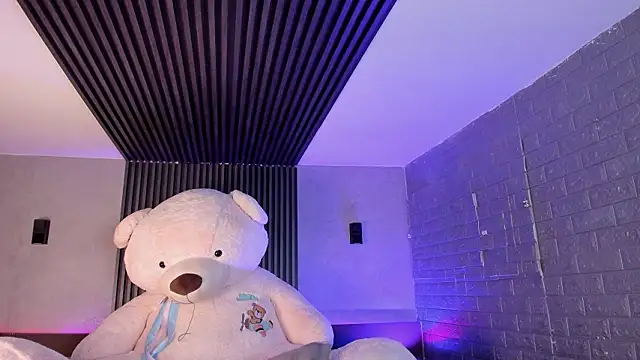 magic marg online show from March 28, 9:03 pm