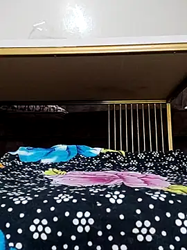 Snapshot of pearl7979 chatting on February 12, 9:54 pm pearl7979 online show from February 12, 9:54 pm