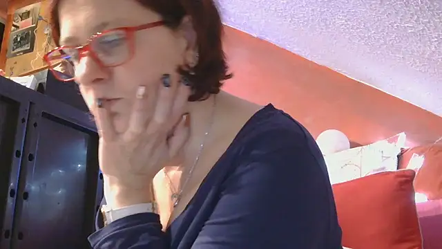 lanax online show from November 6, 1:23 pm