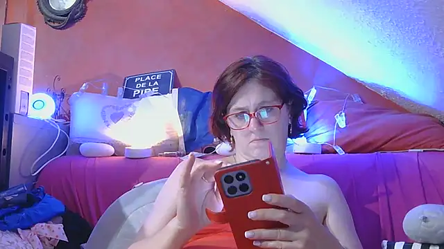 Snapshot of lanax chatting on June 26, 12:09 pm lanax online show from June 26, 12:09 pm