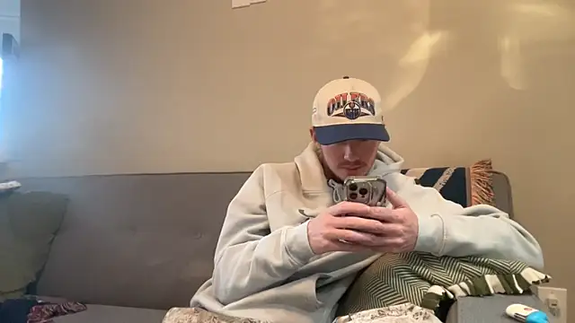 younghungginger online show from January 18, 11:30 pm