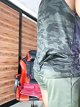 Snapshot of AlejoKhalifa_ chatting on September 19, 10:38 am AlejoKhalifa online show from September 19, 10:38 am