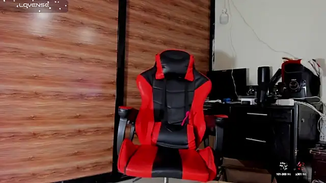 Snapshot of AlejoKhalifa_ chatting on September 21, 9:55 am AlejoKhalifa online show from September 21, 9:55 am