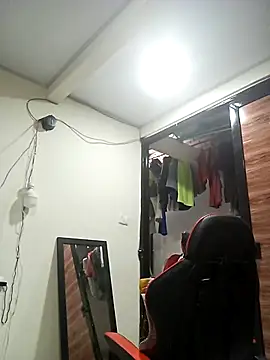 Snapshot of AlejoKhalifa_ chatting on October 4, 9:35 pm AlejoKhalifa online show from October 4, 9:35 pm