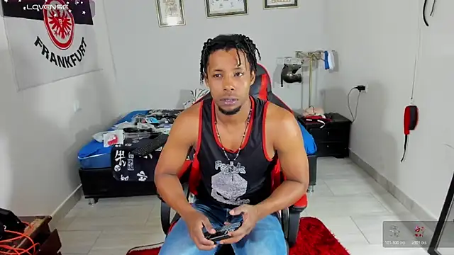 Snapshot of AlejoKhalifa_ chatting on November 21, 11:47 pm AlejoKhalifa online show from November 21, 11:47 pm