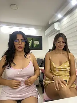 Snapshot of GiiirlPower chatting on October 18, 7:31 am GiiirlPower online show from October 18, 7:31 am
